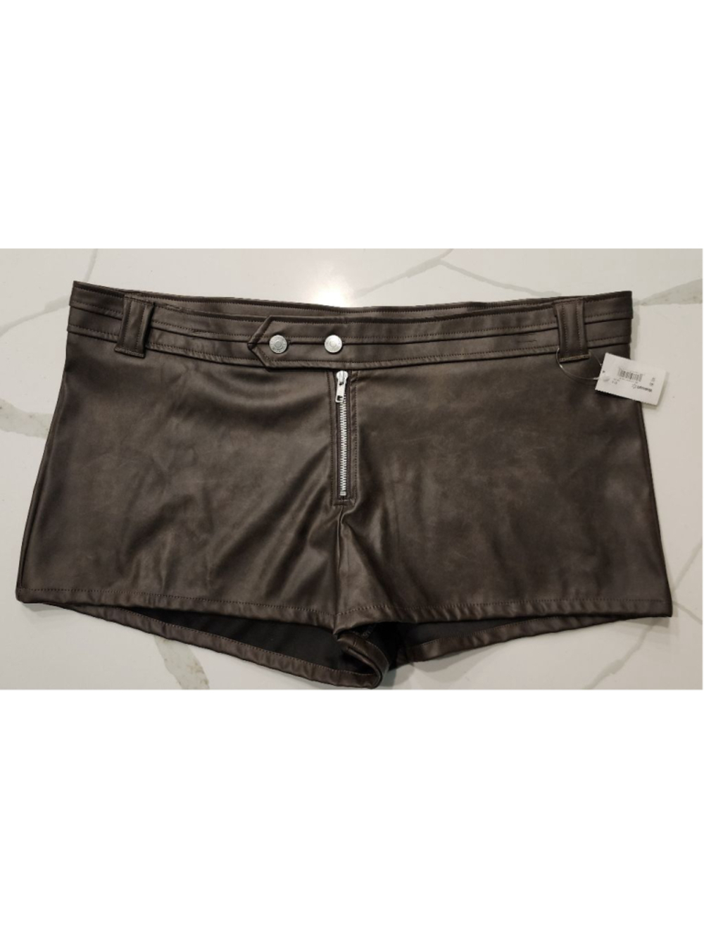 NWT Brown Faux Leather Shorts High Waisted Zipper Fly Women's XXL No Boundaries